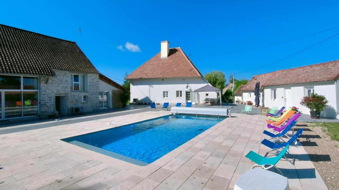 Domaine Ravy-Lilas Saint-Symphorien-sur-Saone Extérieur photo